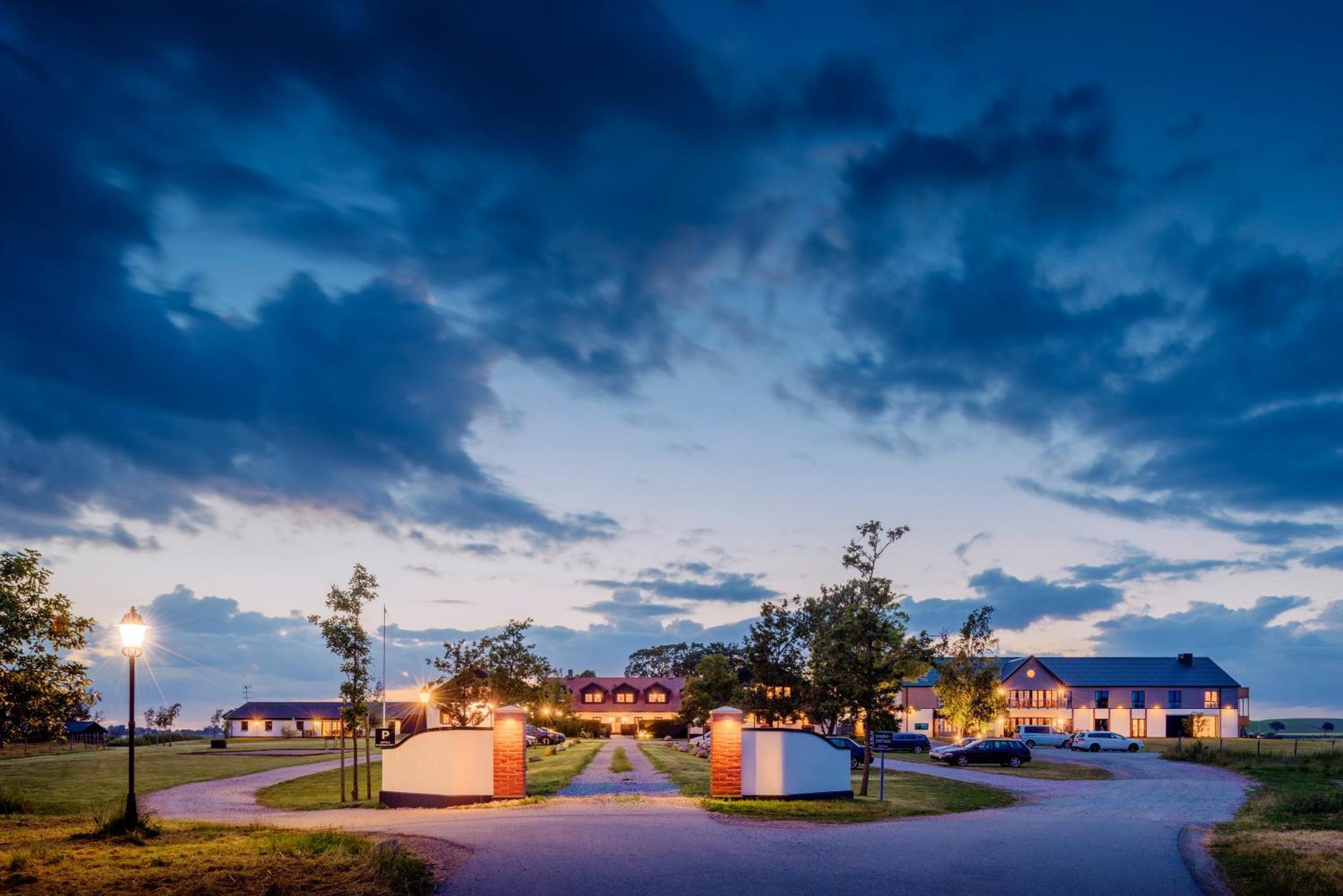 Hotell Mossbylund Abbekas Exterior photo