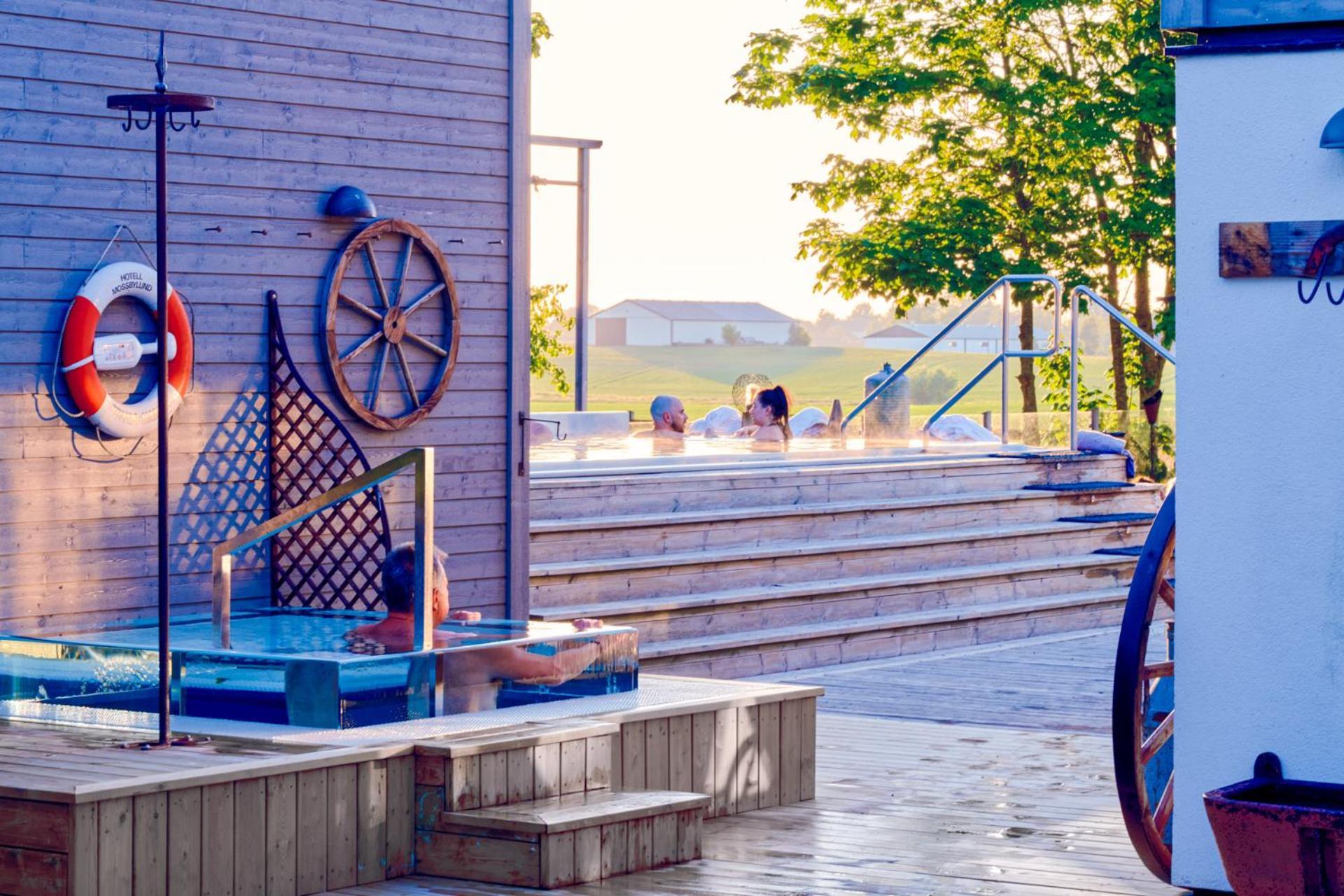 Hotell Mossbylund Abbekas Exterior photo